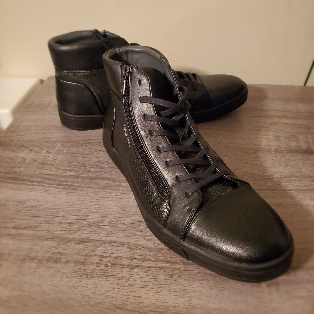 Calvin Klein "Balthazar 2".